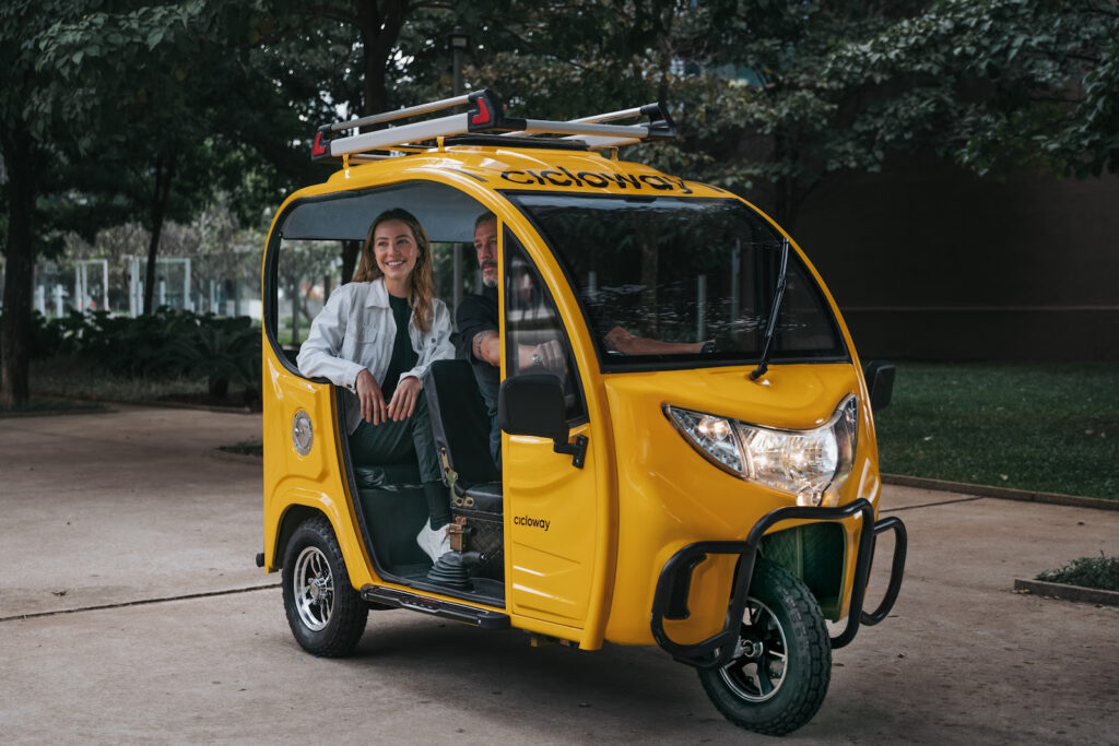 Joaninha - Veículo elétrico moto elétrica para delivery e transporte