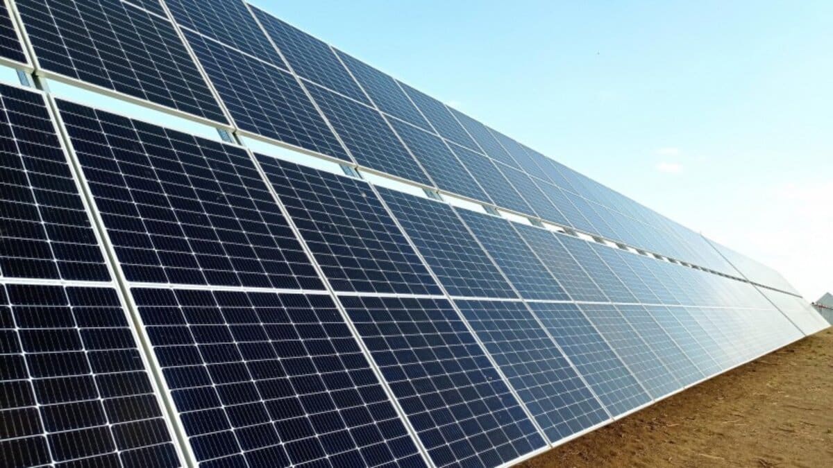 Empresa francesa Qair, deseja construir 10 parques de energia solar no Ceará, gerando diversas vagas de emprego para a população