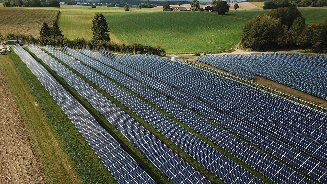 Atlas Energy irá instalar três usinas de energia solar na região de Pirapora (MG), dando continuidade ao projeto voltado para as energias renováveis no ano de 2022, proporcionando vagas de emprego para moradores da região