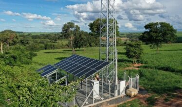 A operadora Tim desenvolveu um projeto de energia renovável e implantou sites da tecnologia 4G movidos a energia solar no estado da Bahia